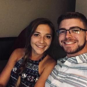 Meet your Posher, Helmi